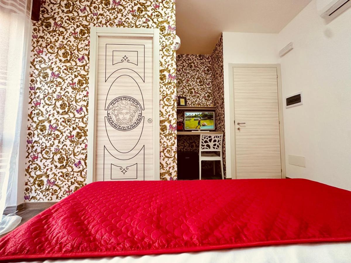B&B The Sea - Family Rooms - Free Parking 特罗佩阿 外观 照片