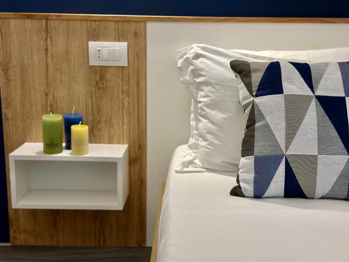 B&B The Sea - Family Rooms - Free Parking 特罗佩阿 外观 照片